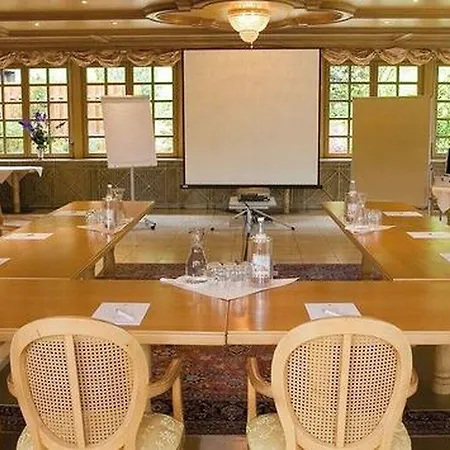 Ξενοδοχείο Der Schafhof 4*